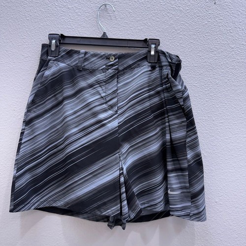 Nike Womens Skirt Size M Golf Sporty Black/Gray Hyper Speed Striped Tech Skort