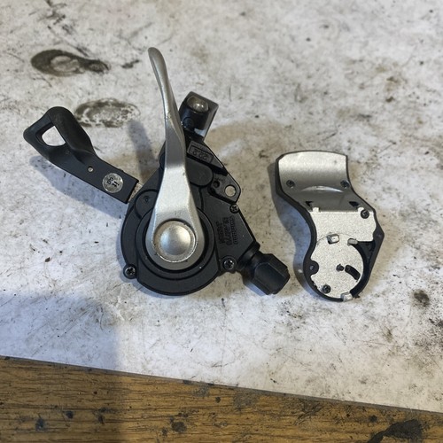 Shimano Deore XT SL-M770 3 Speed Trigger Shifter 22.2mm i-spec - Picture 4 of 4