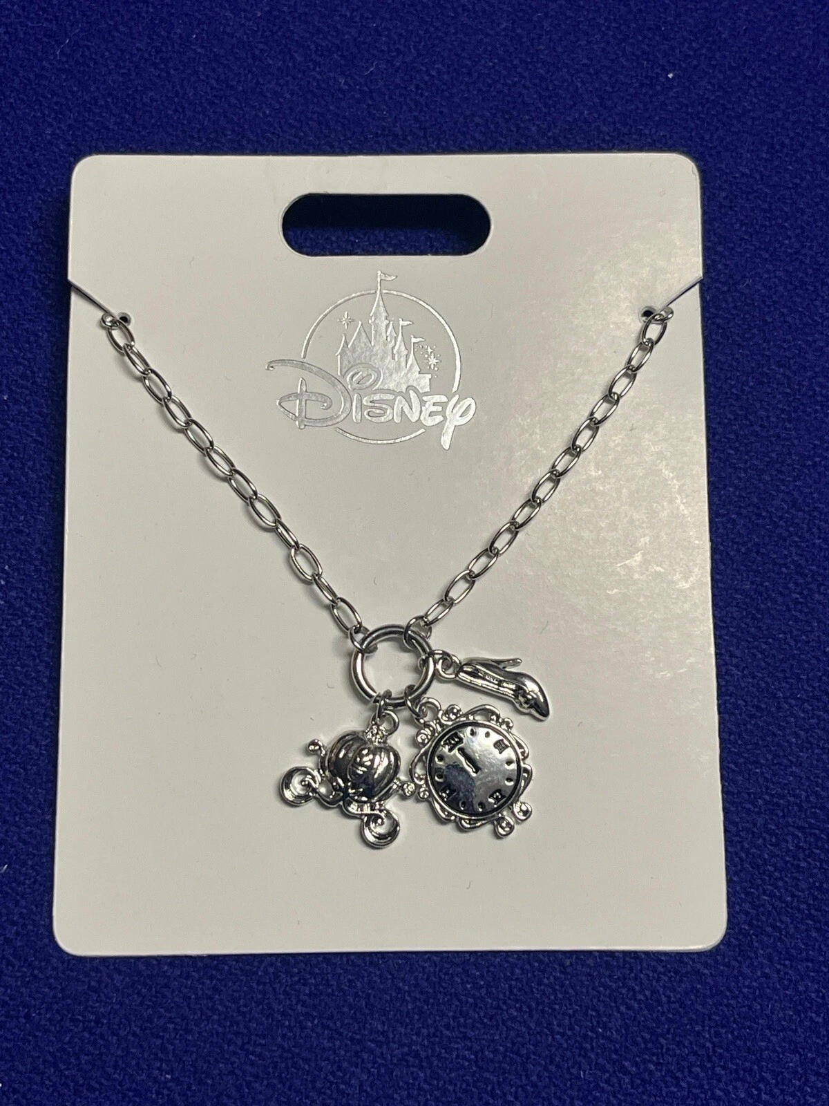 COACH Collana Cenerentola Parchi Disney 2025 Nuova Ciabatta Allenatore e Charms Orologio