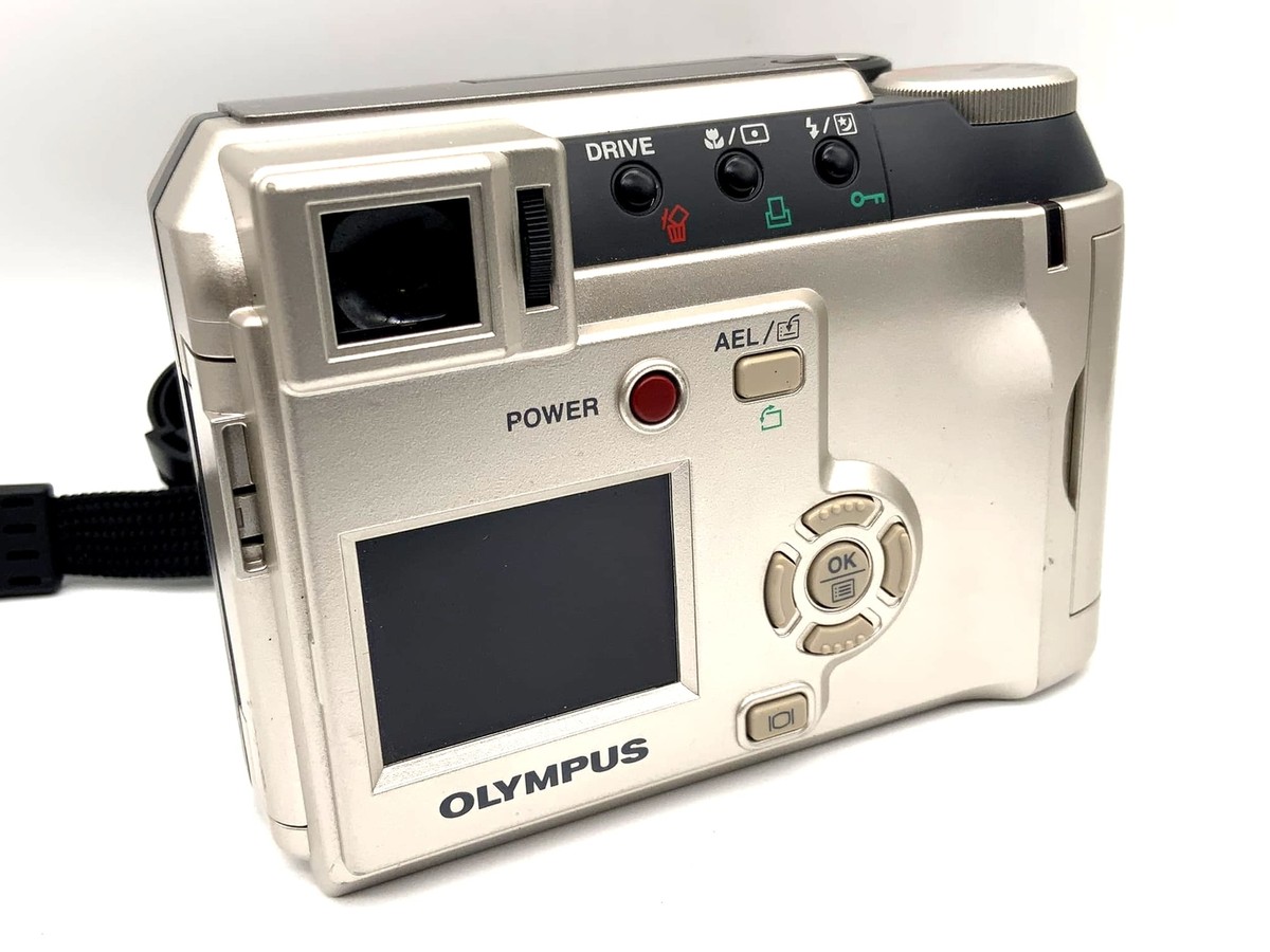 Olympus C-720 Ultra Zoom With Zoom Lens AF 6.4-51.2Mm 1:2.8-3.4