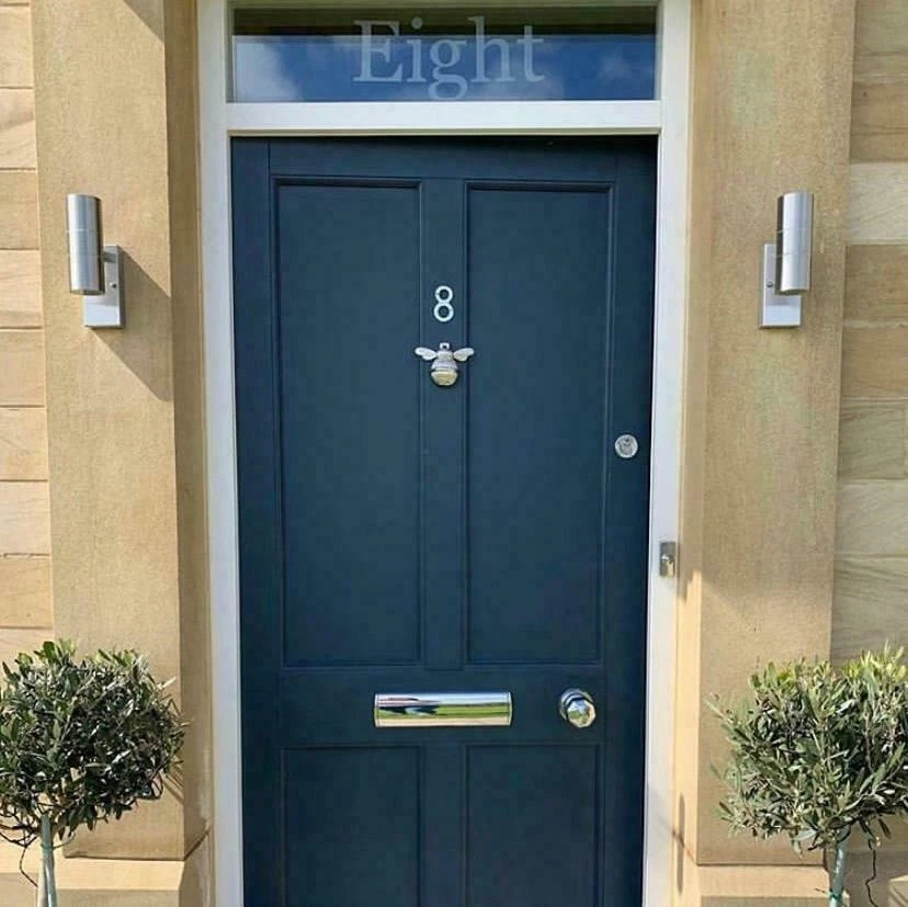 Llamador de puerta de abeja de latón - Acabado negro - Llamador de puerta libélula de latón macizo Foto 4 de 4