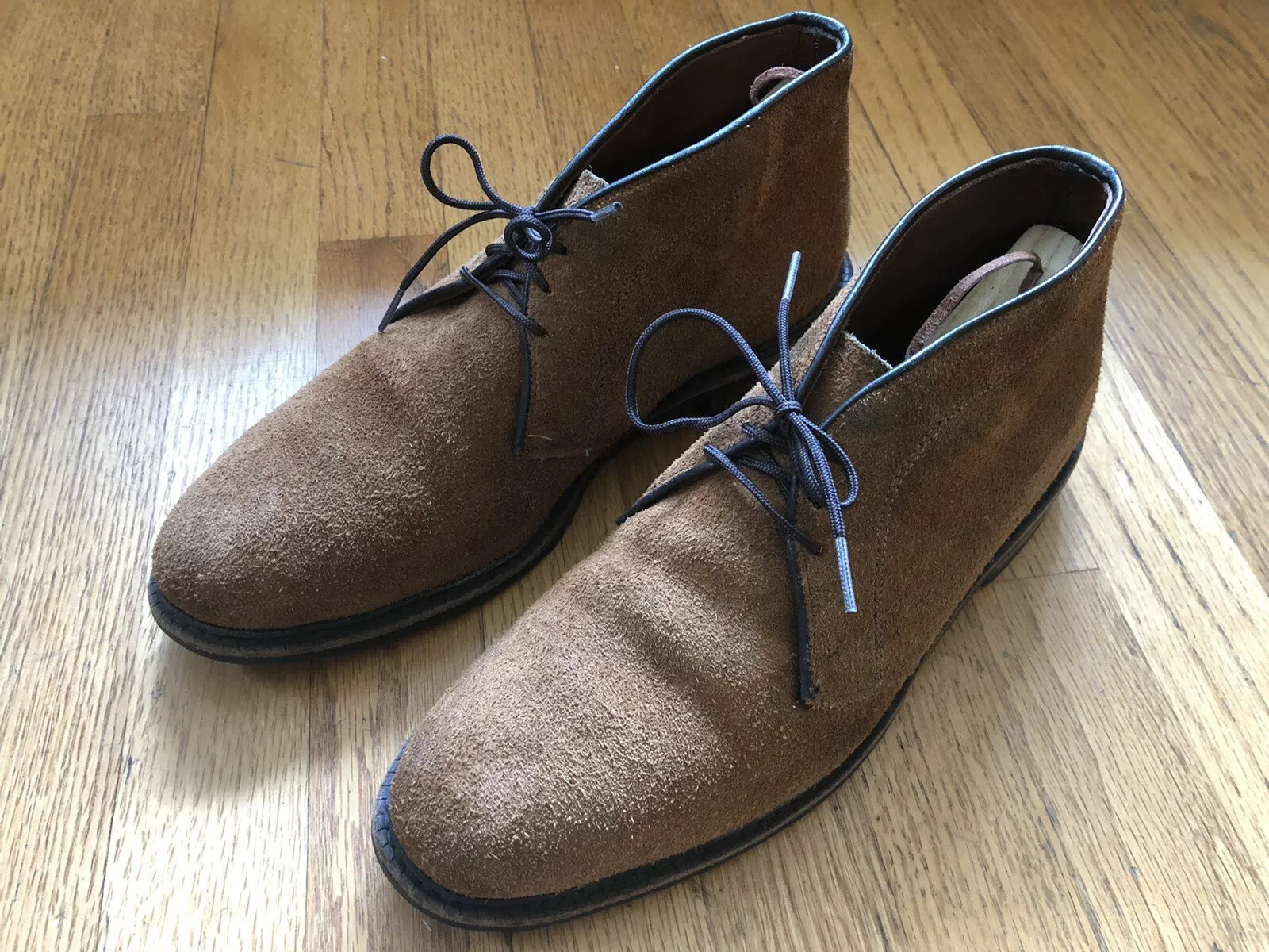 allen edmonds desert boots