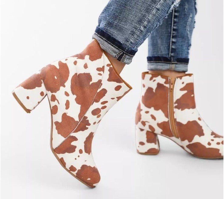Very G Women's Cow Print Heeled Ankle Boots with Zippers - Cowgirl Western Style Size 7.5
