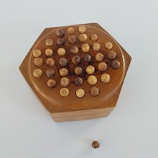 Ancien Jeu Solitaire Artisanal Hexagonal en Bois à identifier  37 Billes en bois