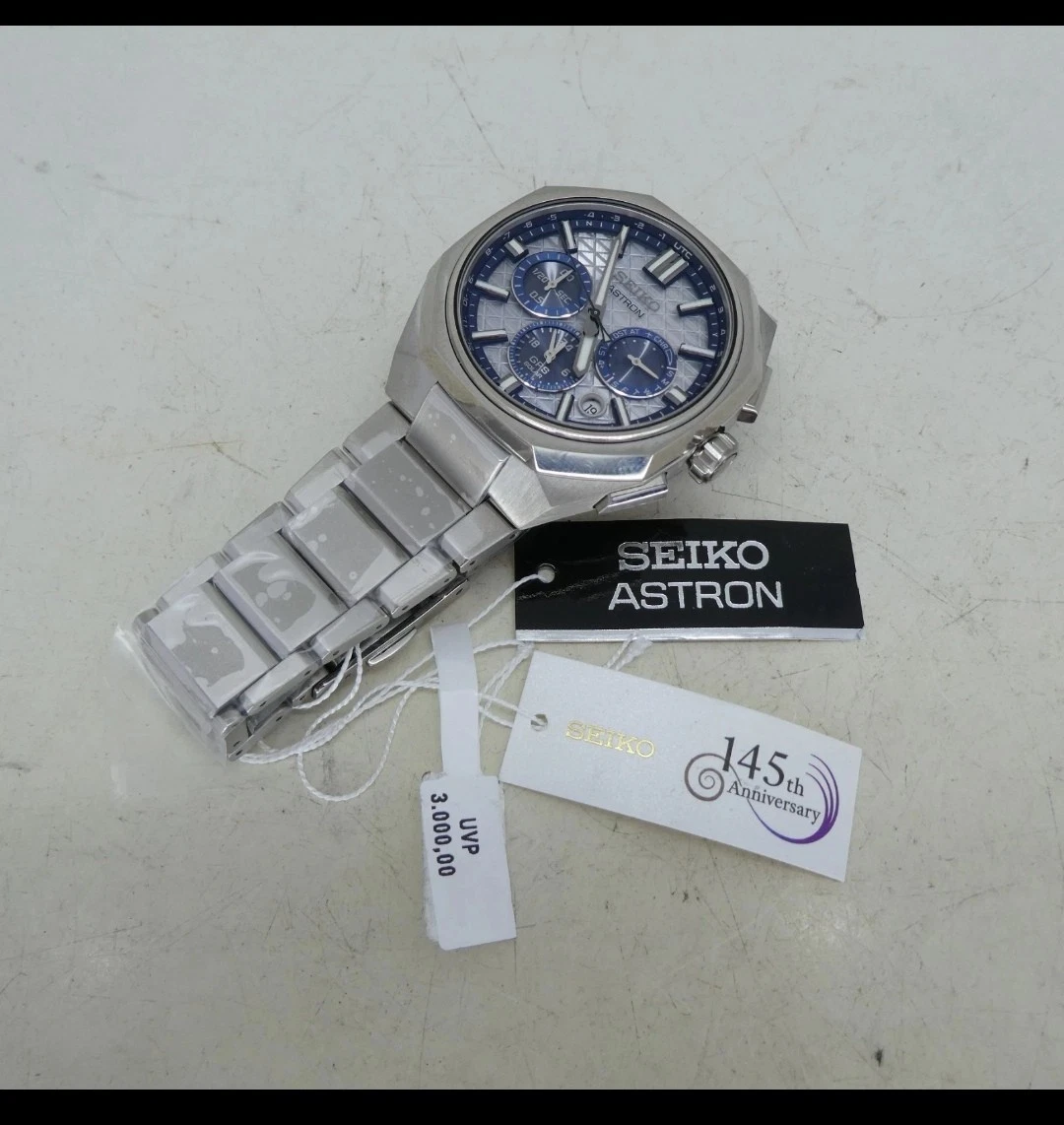 Seiko Astron HAB004J1 Hombre Solar Cuarzo Cronógrafo Titanio 43,4mm Dual Time