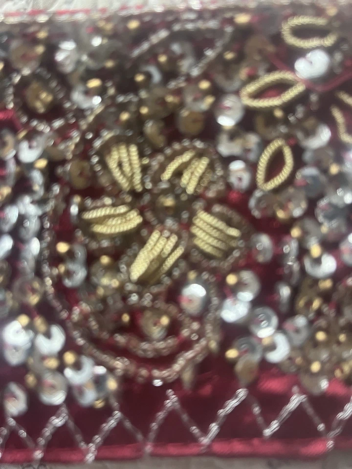 Sari con Cuentas Sánscrito Sari Cinturón Gitano Satén Vestido Lentejuelas Rubí Borgoña Rojo Foto 4 de 4