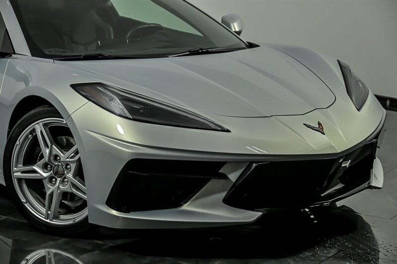 2021 Silver Flare Metallic Chevrolet Corvette   | C8 Corvette Photo 2