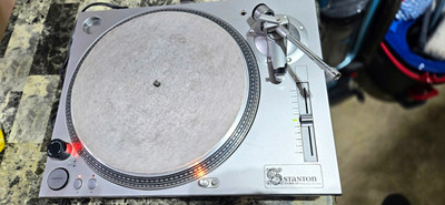 Stanton STR8-50 Direct Drive DJ Turntable Pitch Control Straight Tonearm Silver