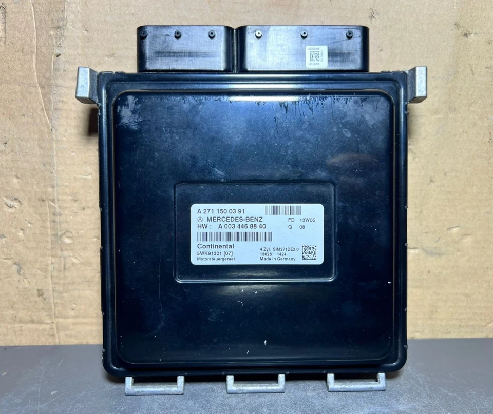 12-15 Mercedes Benz W204 C250 ECU ECM Engine Computer Control Module A2711500391 - Image 2 of 4