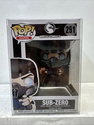 Funko Pop Games Mortal Kombat X Sub-Zero #251 In Protector