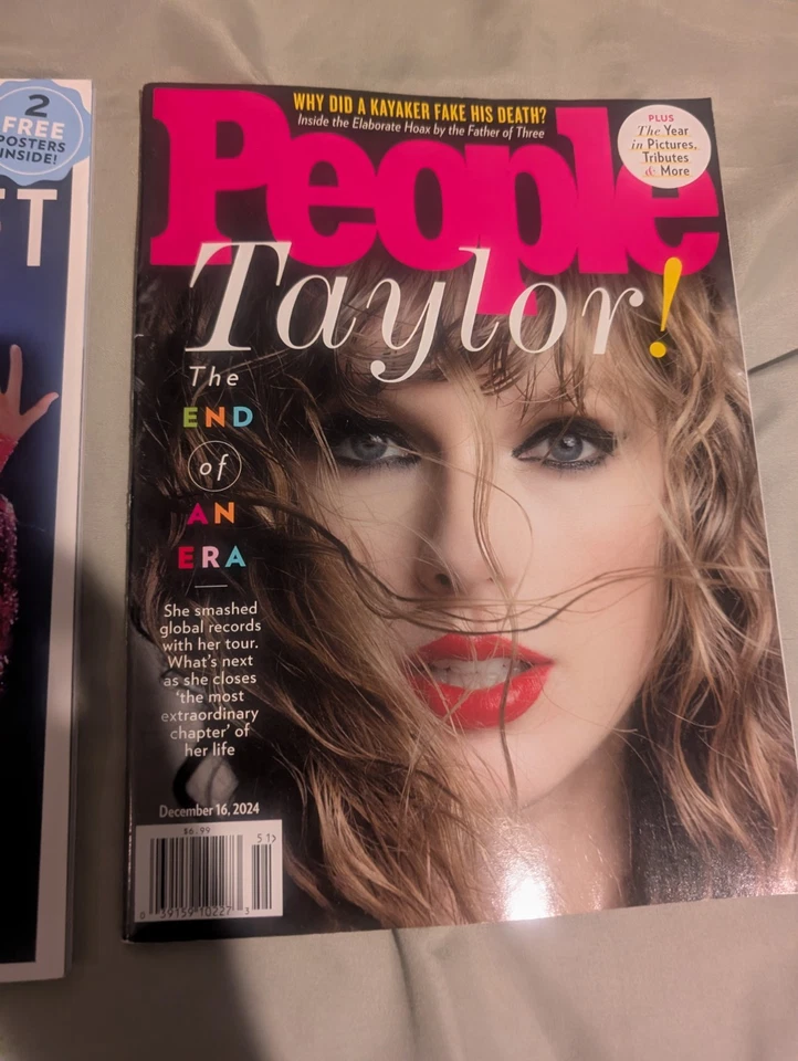 TAYLOR SWIFT Rolling Stones and People magazines bundle of 3 with fold up poster - Image 4 of 4