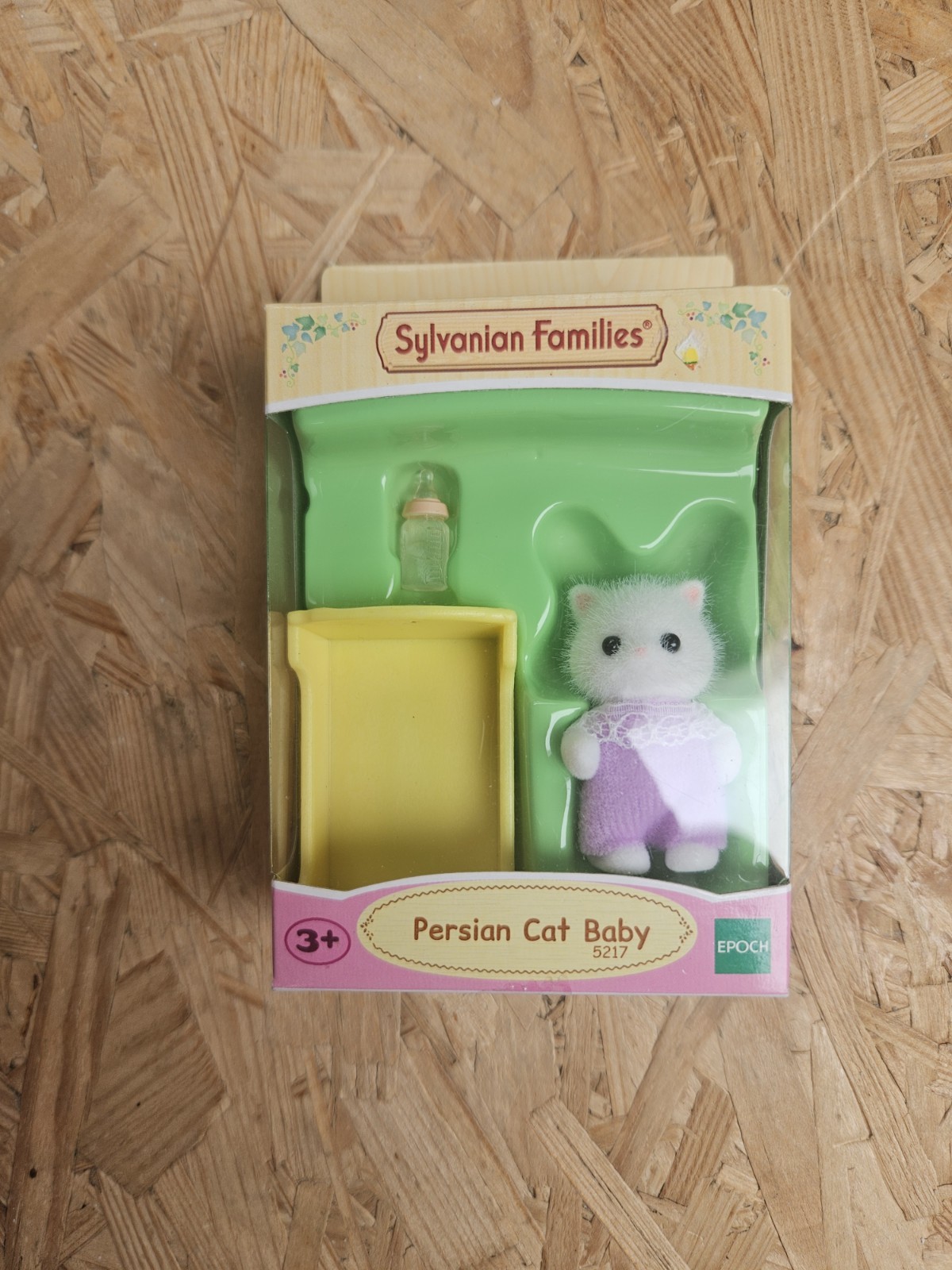 Sylvanian Families Persian Cat Baby 5217 New Boxed Rare Figure