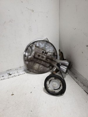 2008 Lincoln MKZ Gas Fuel Door Assembly OEM 734129