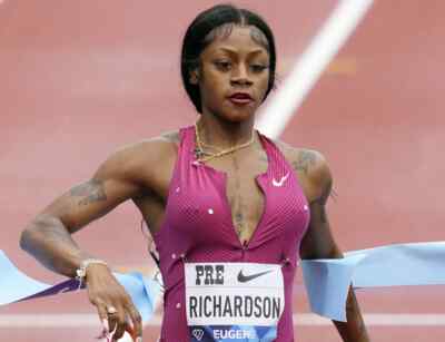 BEAUTIFUL SHA'CARRI RICHARDSON 8X10 Photo