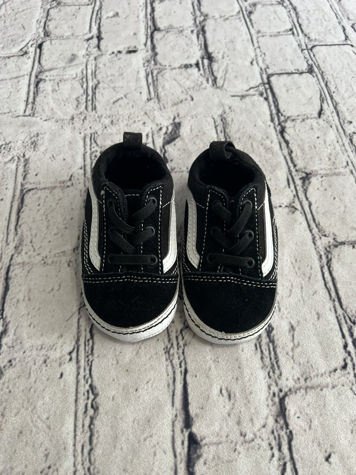 Infant Vans Old Skool Crib Sneakers Size US 4/EURO 19 eBay