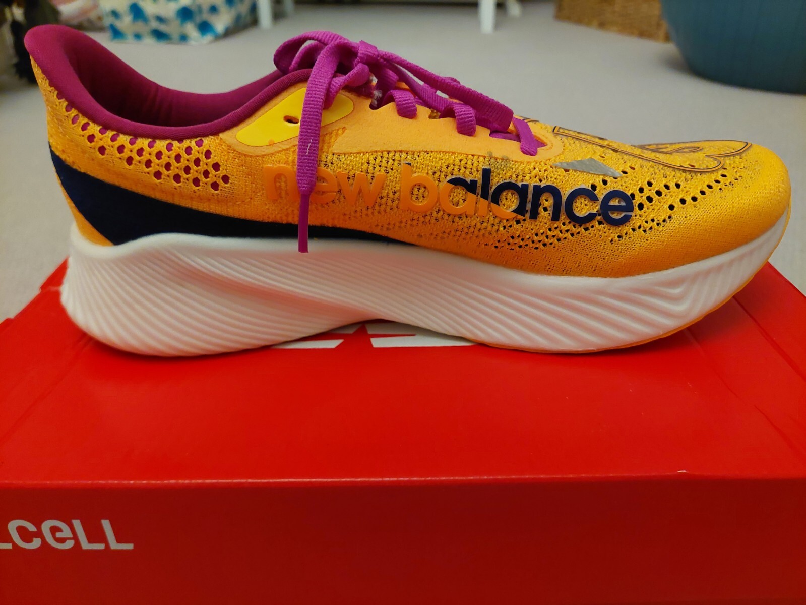 new balance fuelcell rc elite v2 mens running shoes UK size 8.5 eBay