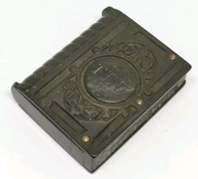 Vintage c1900 Bryant & May Bakelit Double Opening Vesta Matchbox Match Striker Case