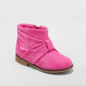 fuchsia pink ankle boots