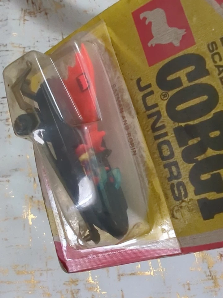 1967 CORGI JUNIORS BATBOAT BATMAN & ROBIN #1003 DIE-CAST SCALE MODEL CAR TOY #8 - Image 4 of 4