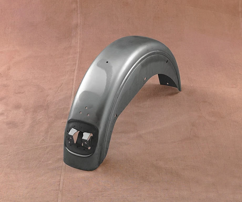 Guardabarros trasero Drag Specialties con montaje en luz trasera - acero crudo motocicleta Foto 2 de 4