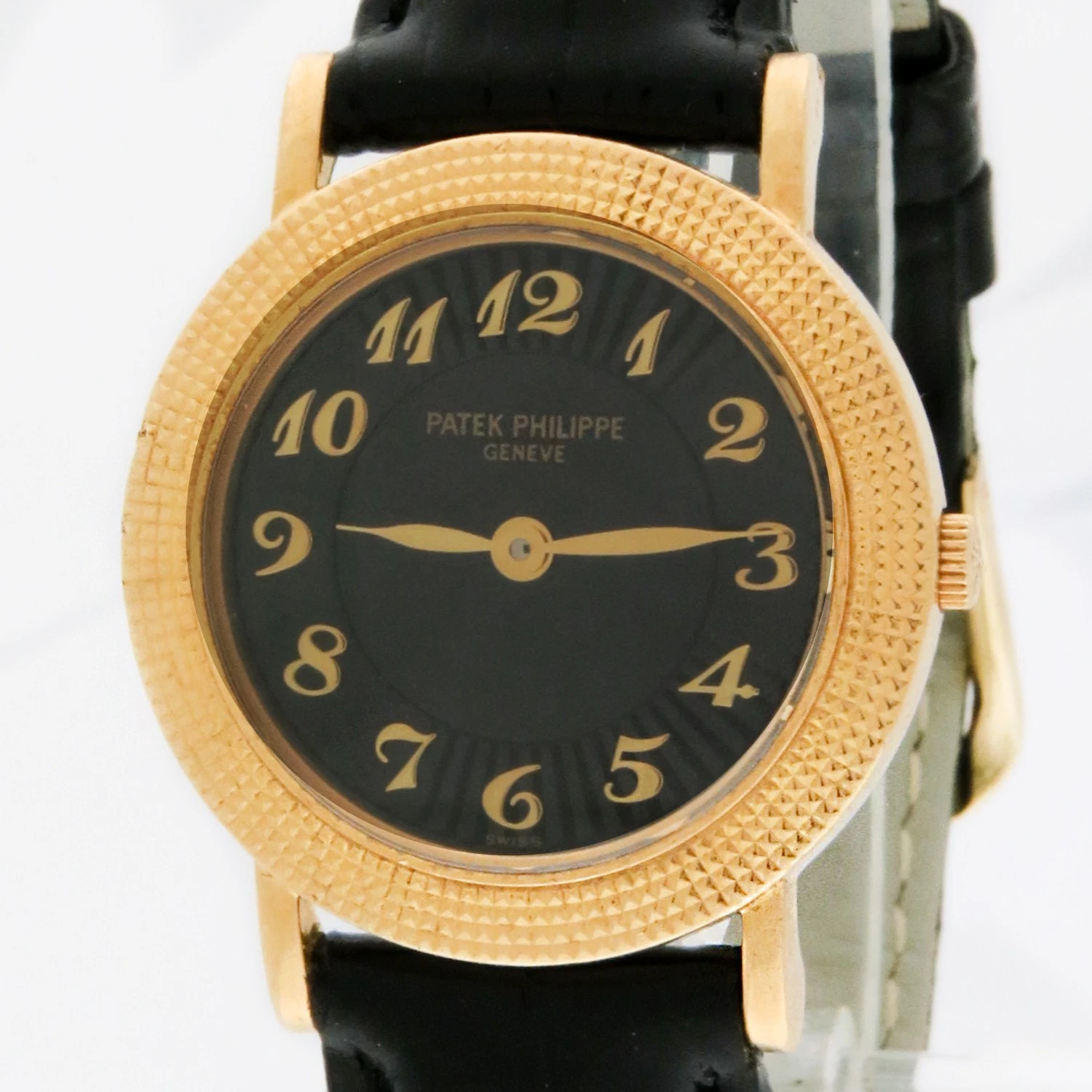 Patek Philippe — Patek Philippe Calatrava Ladies 4919J Hobnail Clous-de-Paris 18KY Quartz 26mm