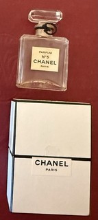 CHANEL No 5 Vintage 1970s Empty Bottle And Original Box