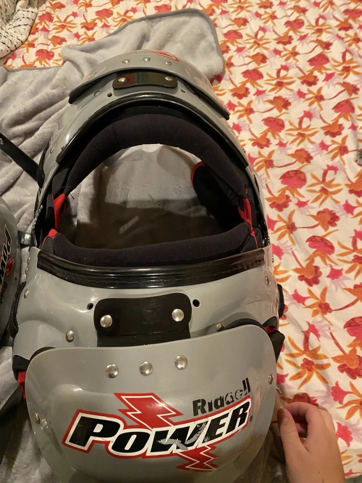 Adult Large Riddell Power SPX Shoulder Pads With Back And Rib Protector Included - Image 3 of 4