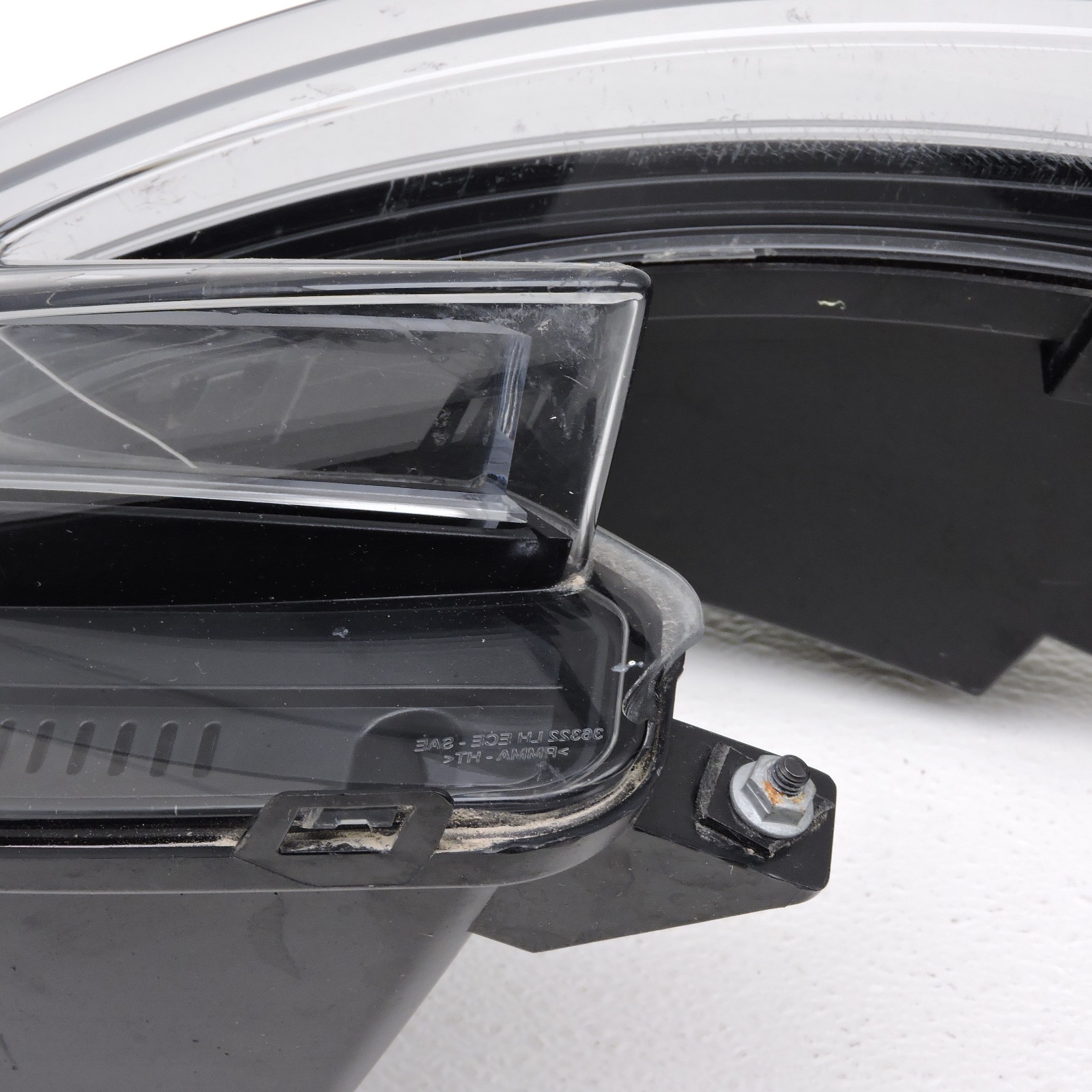 19-21 Mclaren 600LT Rear Left Driver's Side Tail Light 13A3748CP Damaged -2424-L