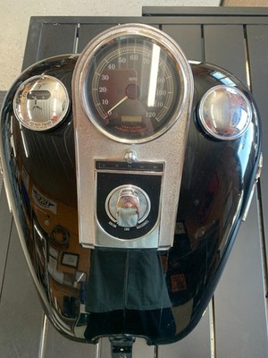 Harley-Davidson 用ガソリンタンク FLSTSC s-l400.jpg