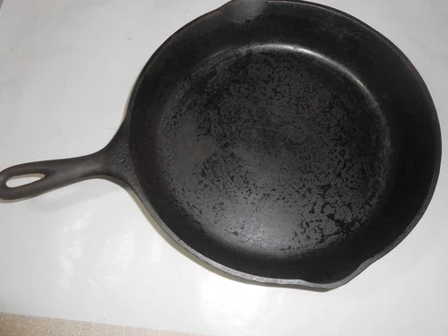 Vintage Wagner Ware Sidney -0- 1060A Cast Iron Skillet Pan #10 ~~~ 11 3/4”