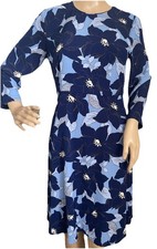 Ann Taylor blue Flowy floral pattern knee-length hem zip-back closure 2