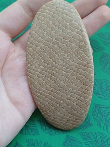 Vintage 90s Large Beige Snake Skin Effect Oval Hair Barrette - Picture 4 of 9