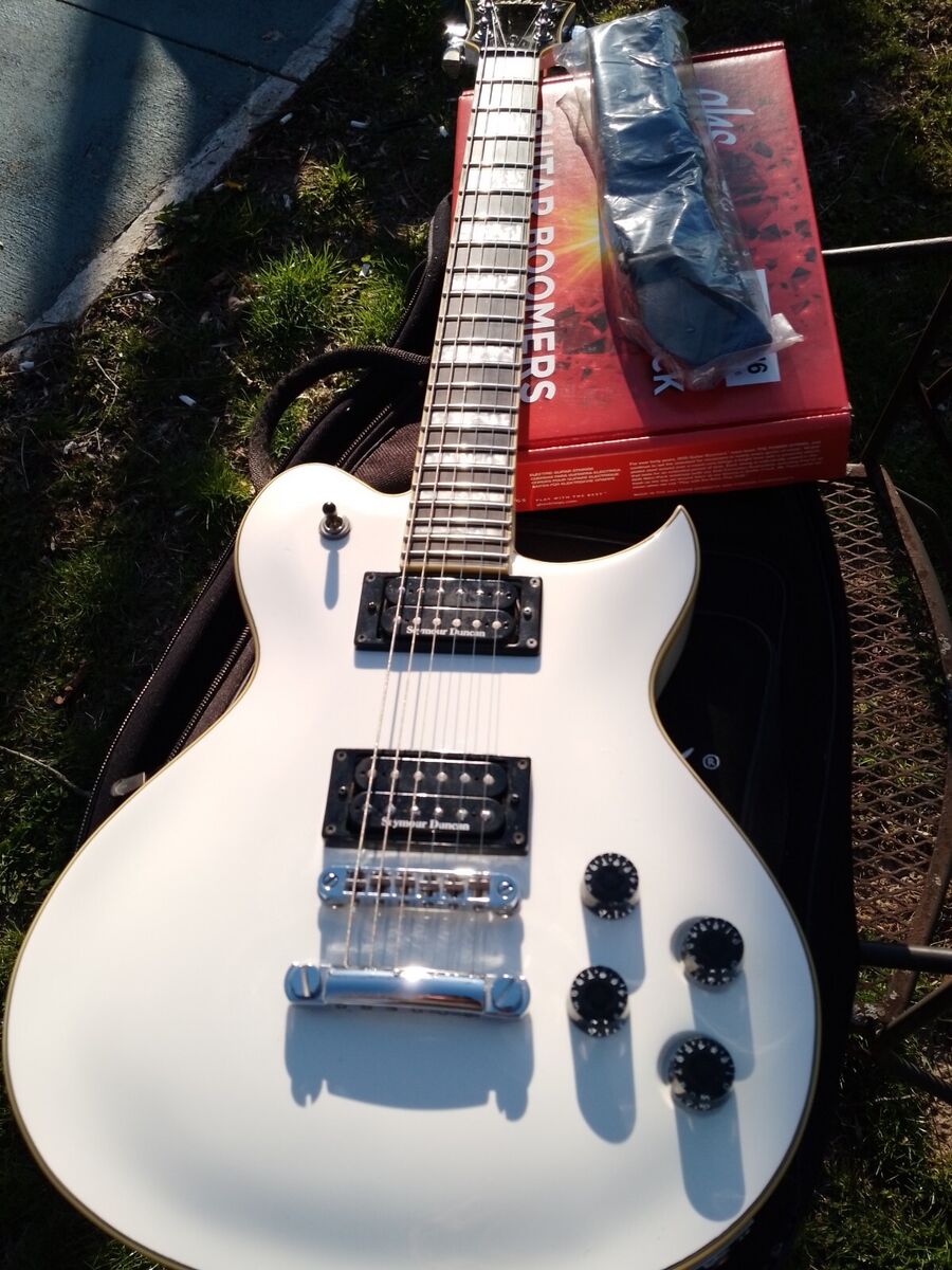 Washburn WI 420 Set Neck Ebony Mahogany Extras Strings Strap Washburn WI 420 Set Neck Ebony Mahogany Extras Strings Strap