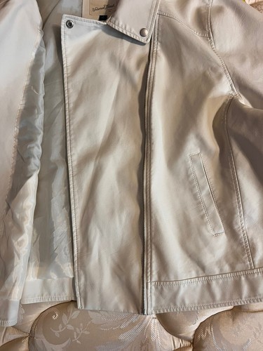Universal threads Women’s Coat Size 3X Faux leather Lined Jacket Cream White - Picture 9 of 24