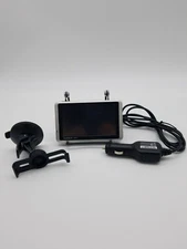 Garmin nuvi 1350 Automotive Mountable Bundle