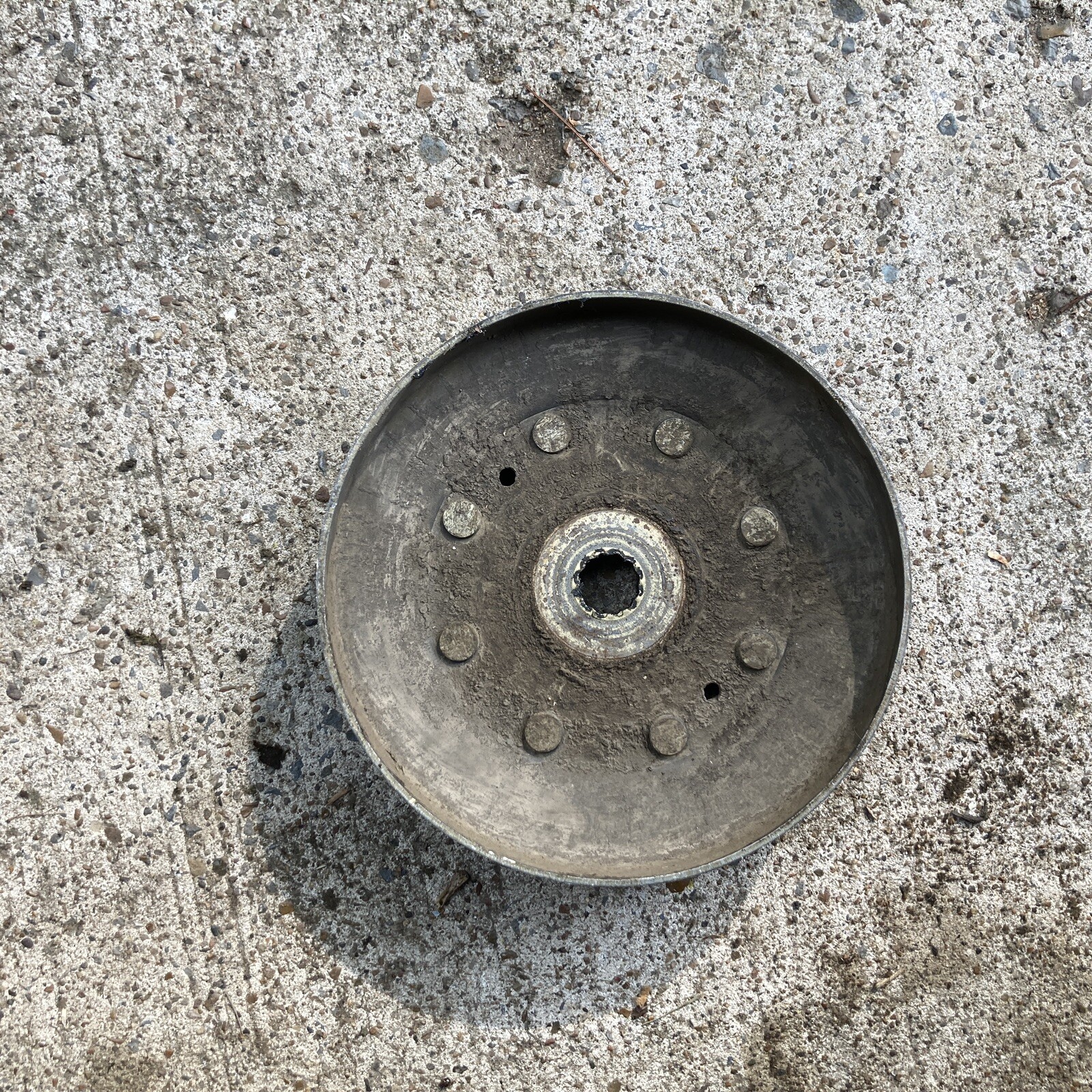 Flat Idler Pulley For John Deere LT133 LT155 LT160 LT166 AM106627