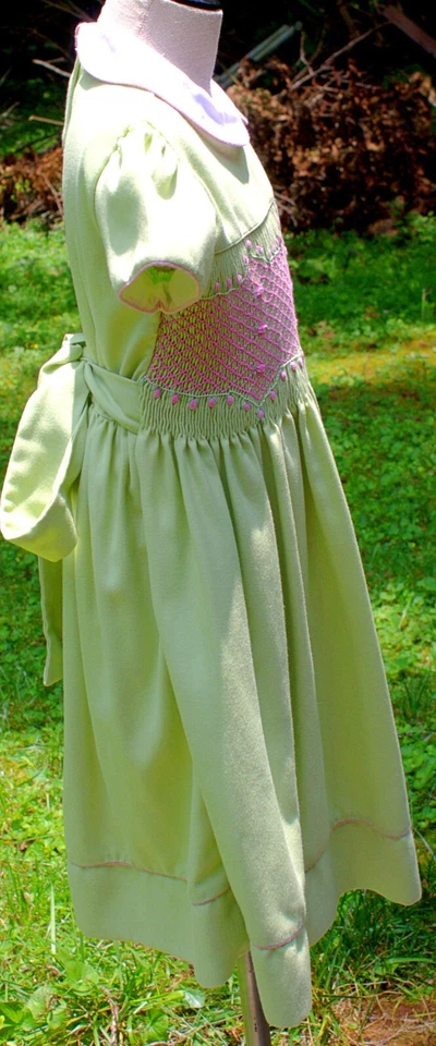 Vestido Anavini Primavera Verde Calado Flor de Pascua Tulipanes Verano Fiesta Especial Foto 4 de 4