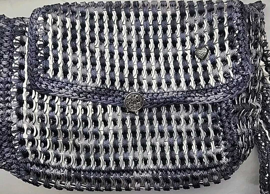 Bottle Top Pop Tops Made Metal Woven Hipster Purse Repurposed Recycled  Fashion - Main Image