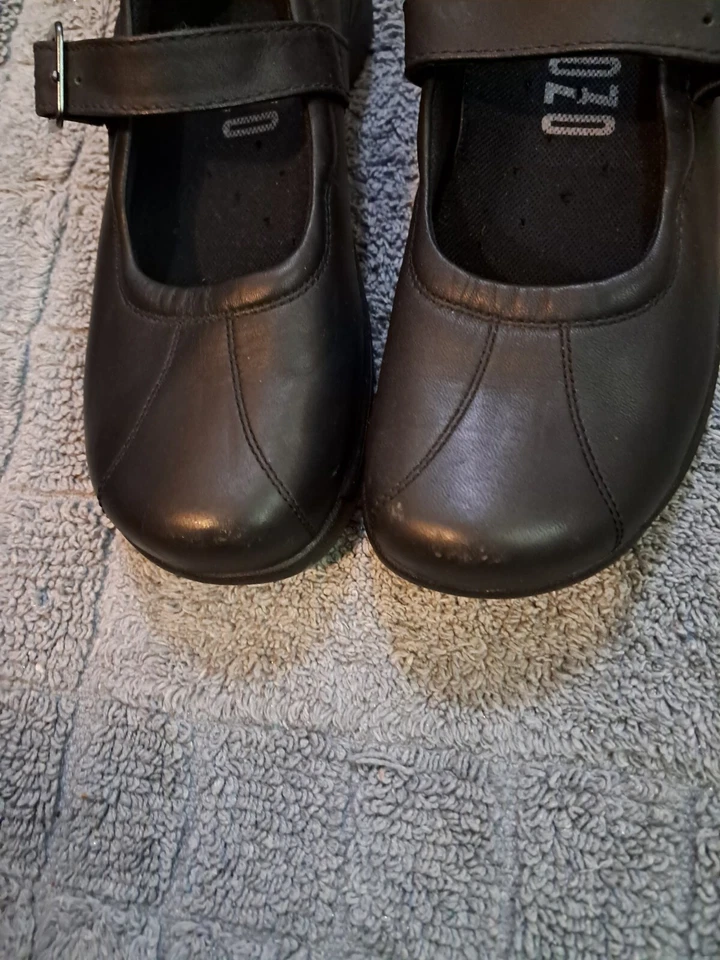 Zapatos de trabajo de cuero Jean "Maria" de Mozo "Maria" antideslizantes talla 7.5 Foto 2 de 4