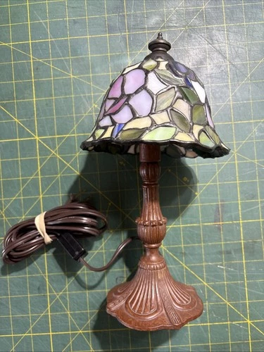 VTG Glass Mosaic Lamp Electric Desk Light TIFFANY STYLE Floral