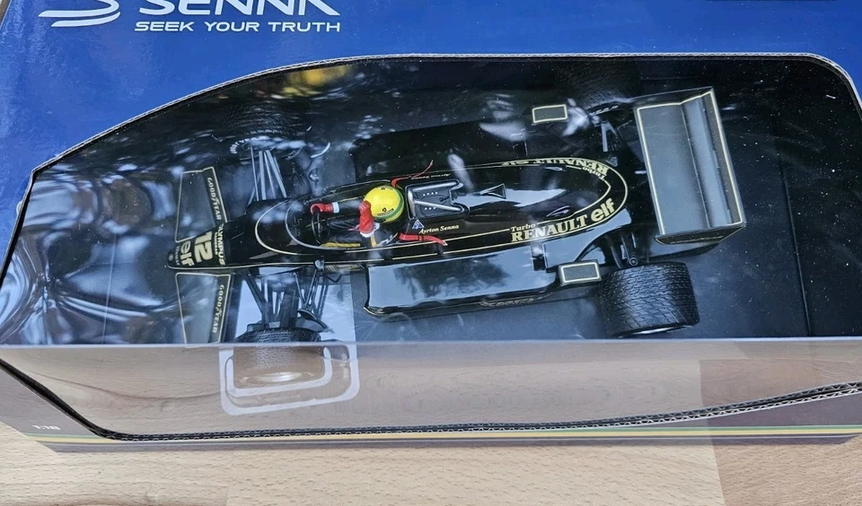 Lotus Renault 97T Ayrton Senna Winner GP Portugal 1985 1:18 Minichamps - Bild 4 von 4