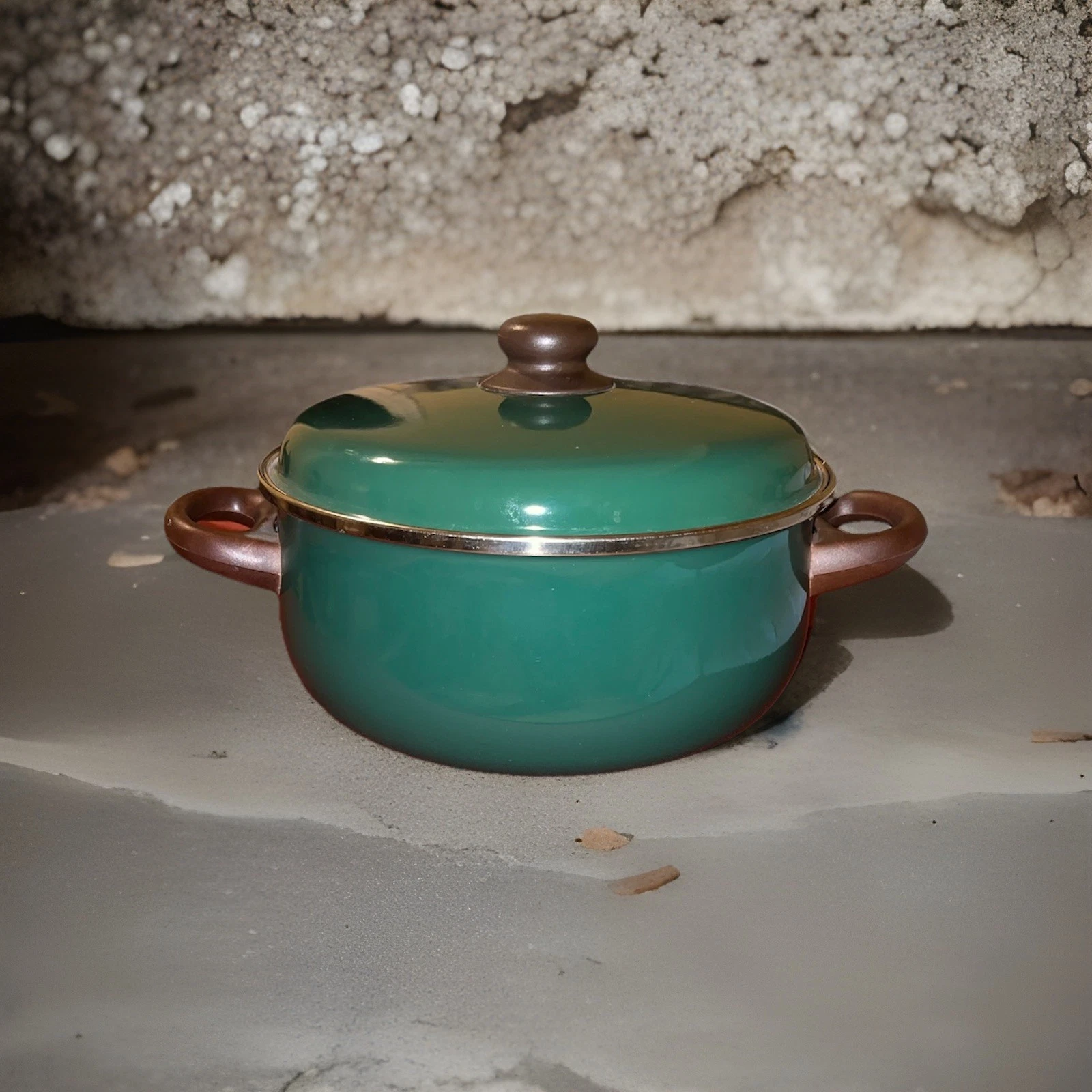 Encore Green Enamel Non-Stick Stockpot Pan 5.5 Qt 4.8L with Lid Made in Spain