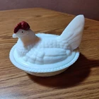 Vintage Westmoreland 5.5” Milk Glass Hen On Nest Red Crown Split Tail, Lid/Dish