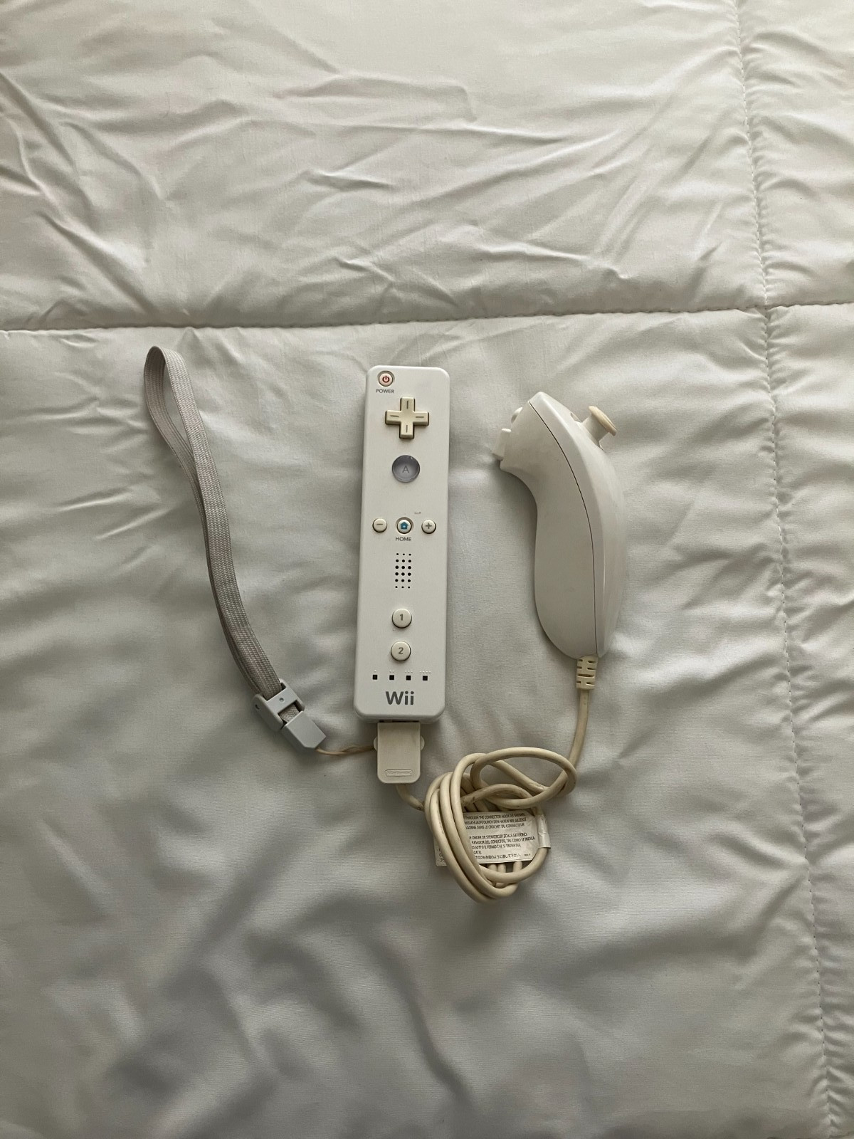 Nintendo Wii Controller and Nunchuck Bundle Original used condition