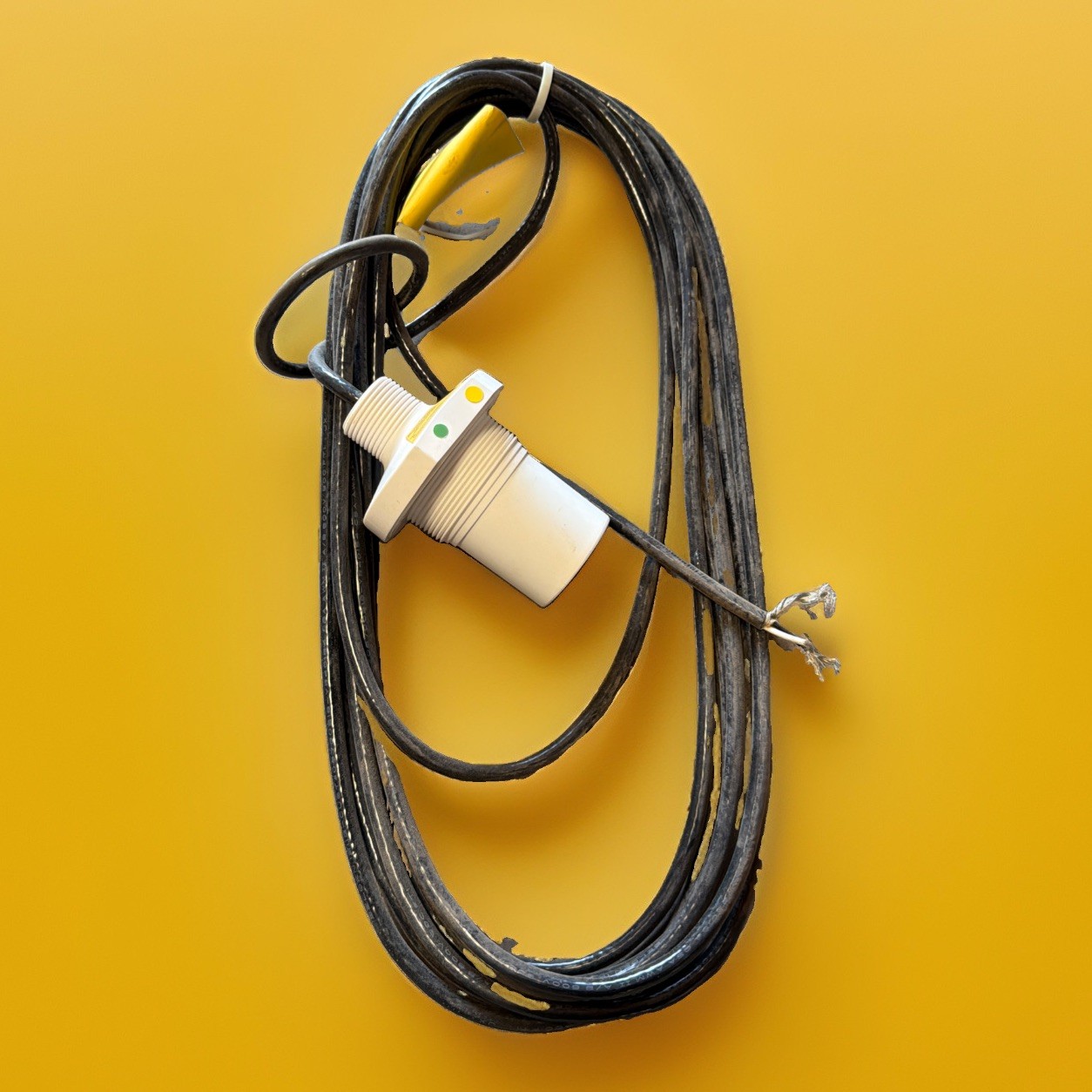🔥 1 Unit ~ Milltronics ST-H Ultrasonic Transducer 2” NPT 10M Cable Item🔥