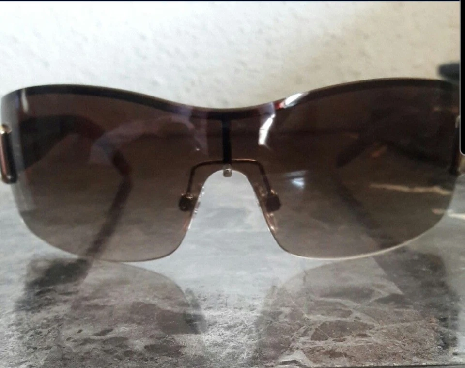 Gafas de sol Burberry degradadas Foto 2 de 2