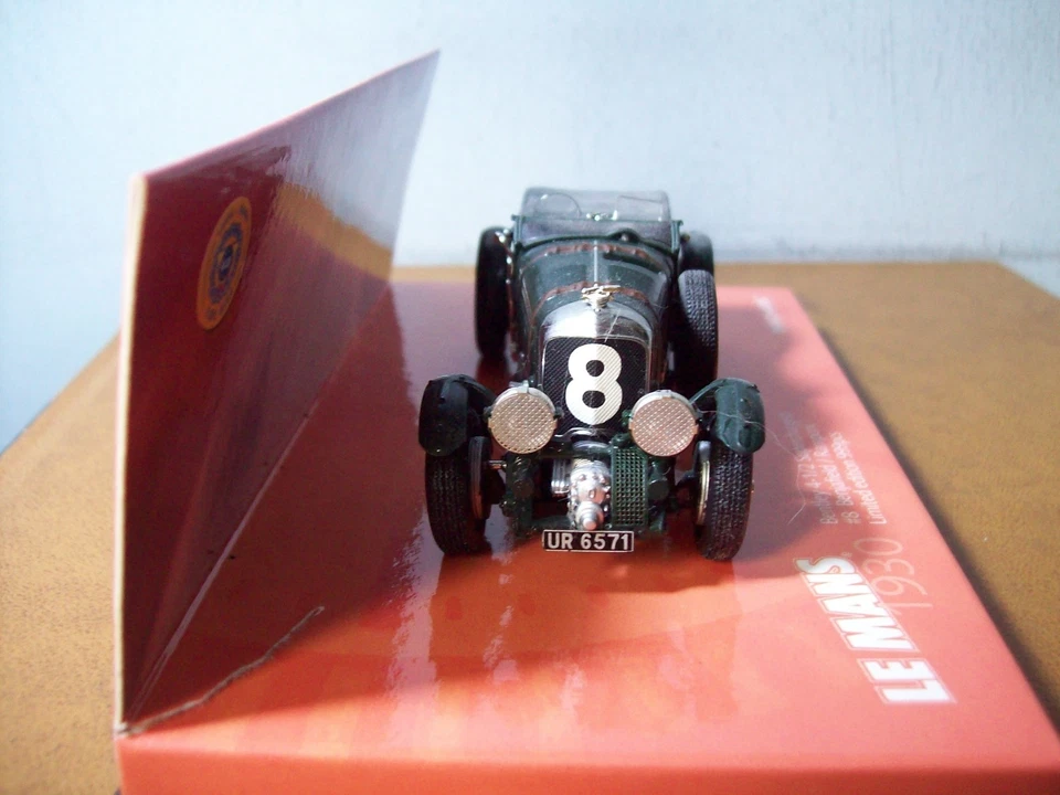 1/43 MINICHAMPS 403 139534 BENTLEY 4 1/2 SOBREALIMENTADO LE MANS 1930 #8 BENJAFIELD Foto 3 de 4