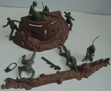 Marx Battleground Pillbox Terrain Soldier in action D-Day Vintage 1960s playset