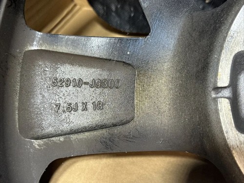 1x Original Hyundai Kona OS Alufelge 18 Zoll 7,5Jx18 ET52 52910-J9300 - Picture 5 of 9