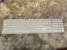 Apple A1243 MB110LL/B Wired Keyboard